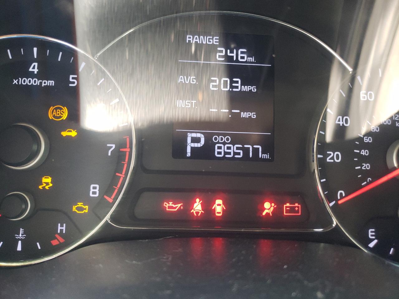Photo 8 from auction – 2016 KIA FORTE LX with VIN KNAFX4A64G5457307