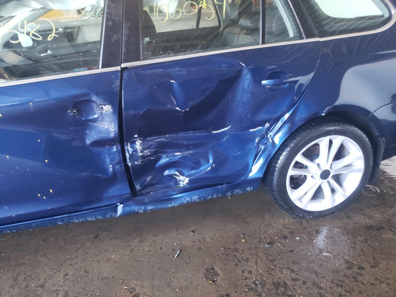 Photo 9 from auction – 2012 VOLKSWAGEN JETTA TDI with VIN 3VWML7AJ1CM659969