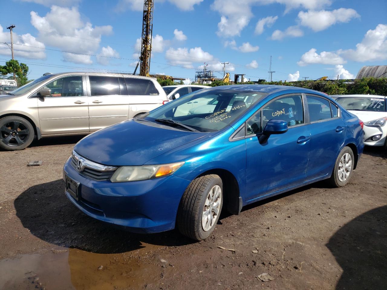 Photo 2 from auction – 2012 HONDA CIVIC LX with VIN 2HGFB2F53CH542441