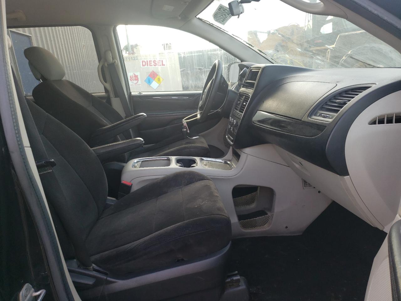 Photo 5 from auction – 2013 DODGE GRAND CARA with VIN 2C4RDGCGXDR575439
