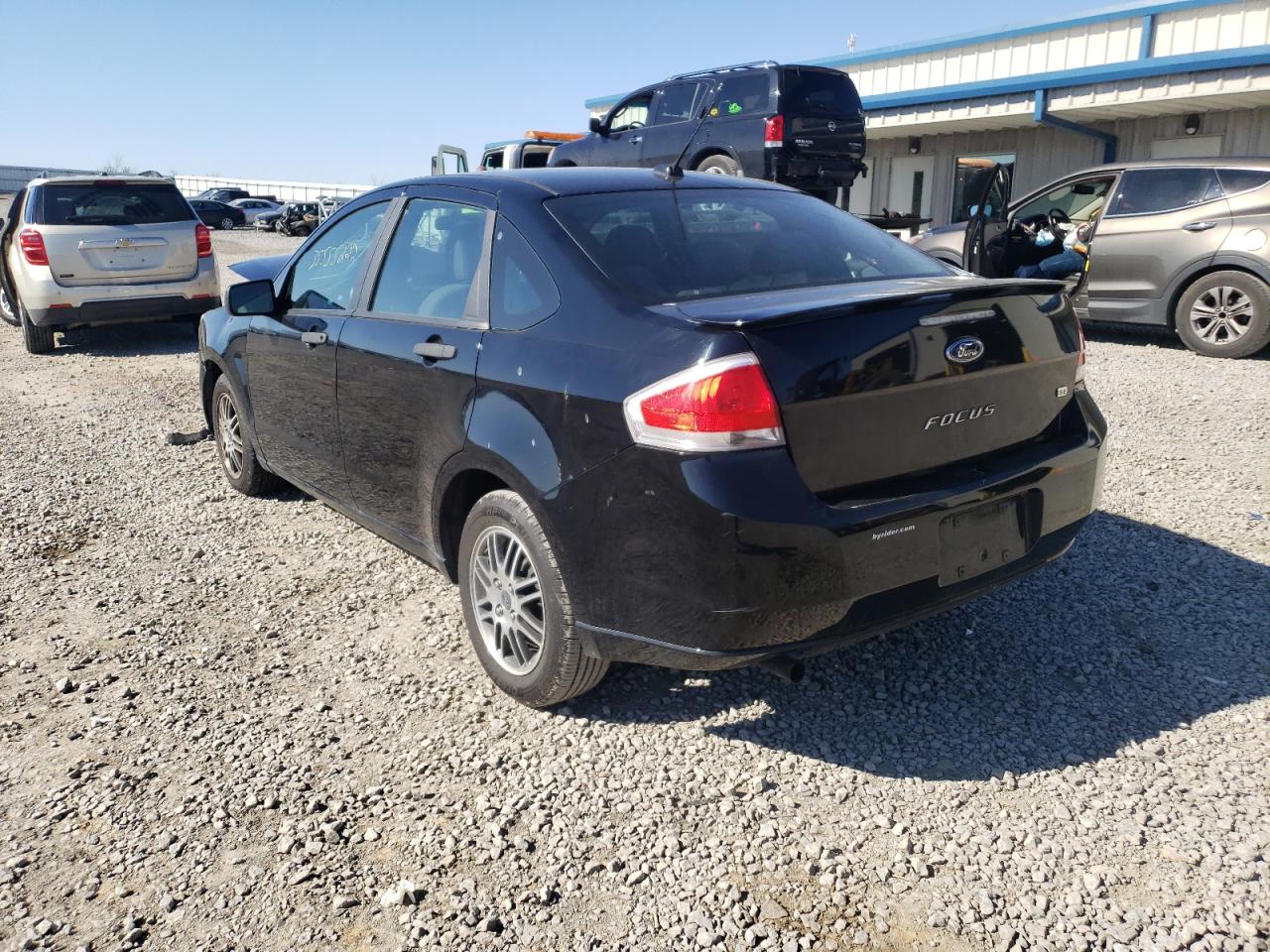 Photo 3 from auction – 2011 FORD FOCUS SE with VIN 1FAHP3FN2BW195091