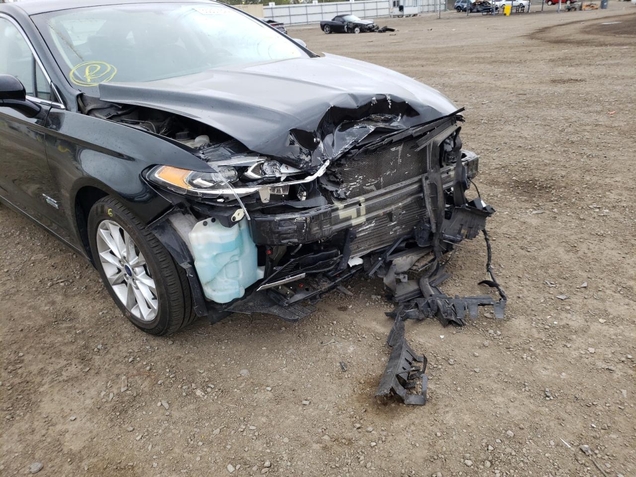 Photo 9 from auction – 2017 FORD FUSION SE with VIN 3FA6P0PU2HR122312