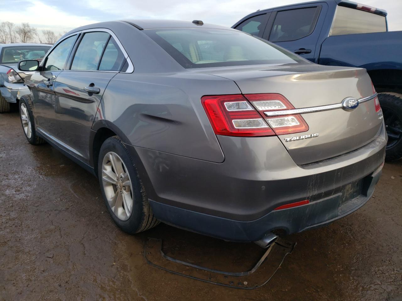 Photo 3 from auction – 2013 FORD TAURUS SEL with VIN 1FAHP2E9XDG143316