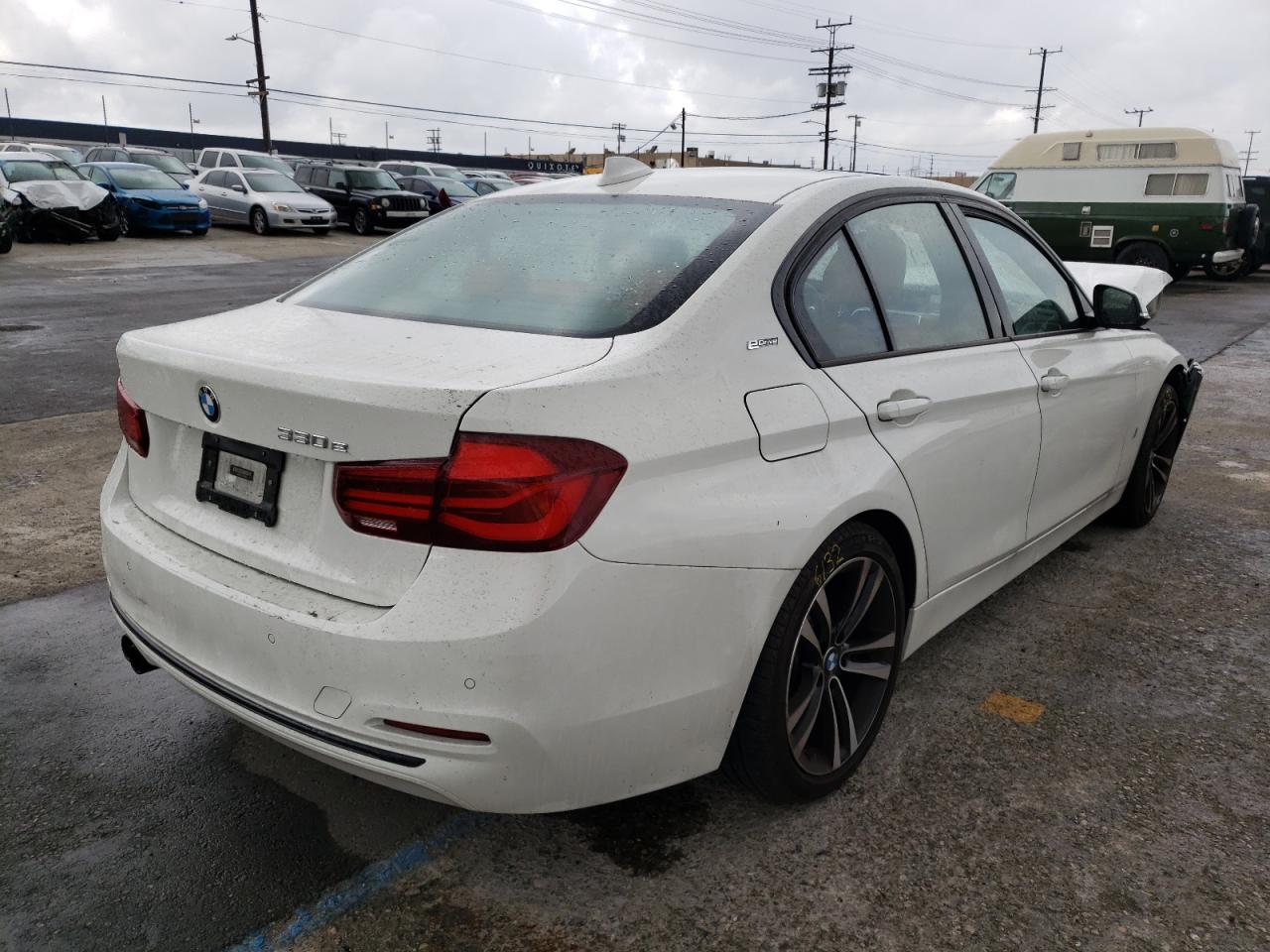 Photo 4 from auction – 2018 BMW 330E with VIN WBA8E1C52JA758965