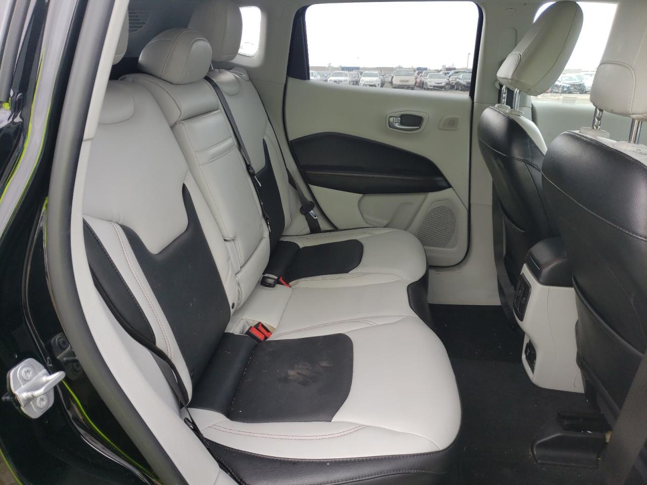Photo 6 from auction – 2018 JEEP COMPASS LI with VIN 3C4NJCCB3JT411446