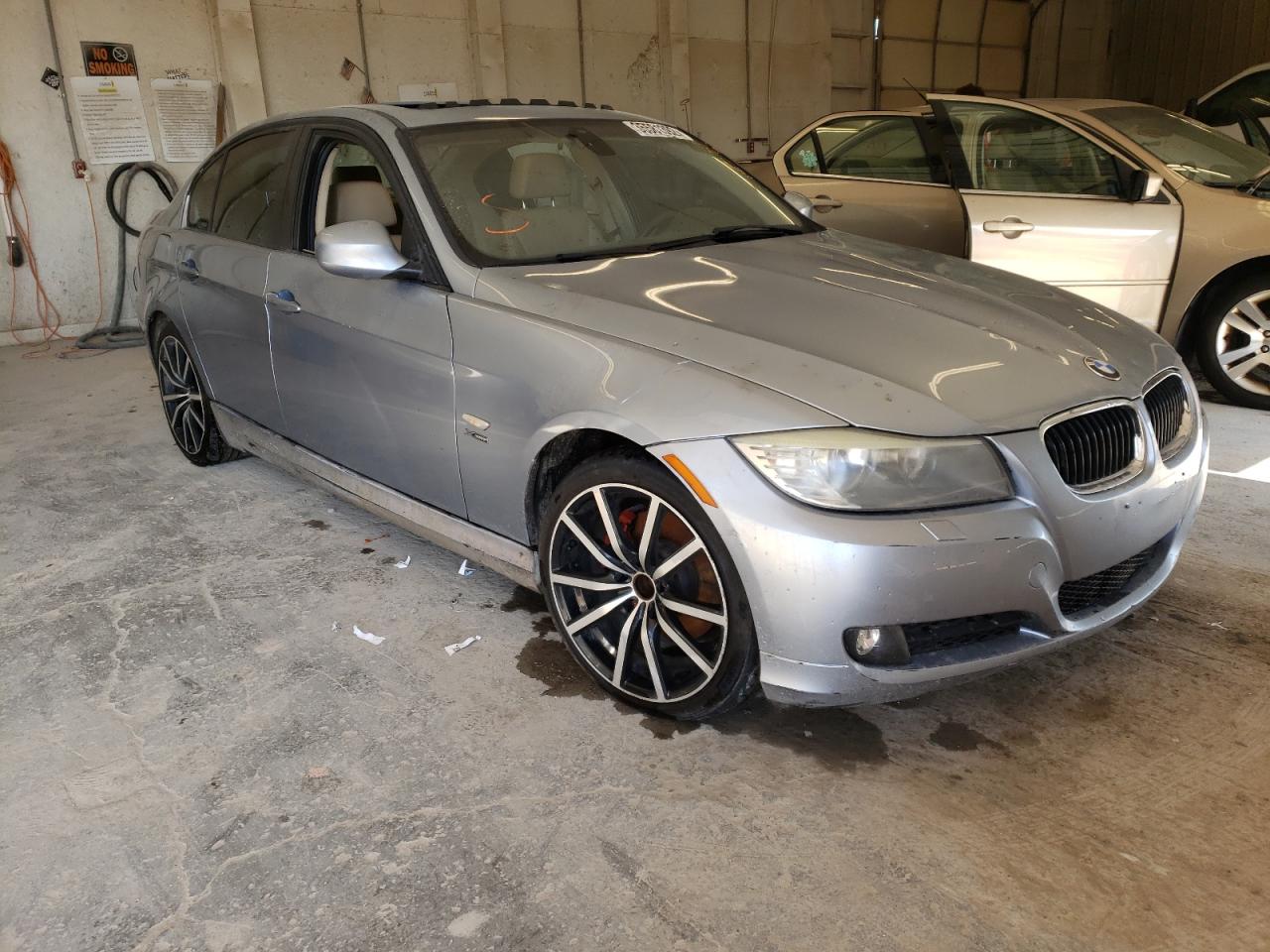 BMW 328 XI SUL 2011 with VIN WBAPK5C59BA995868 - Photo from auction