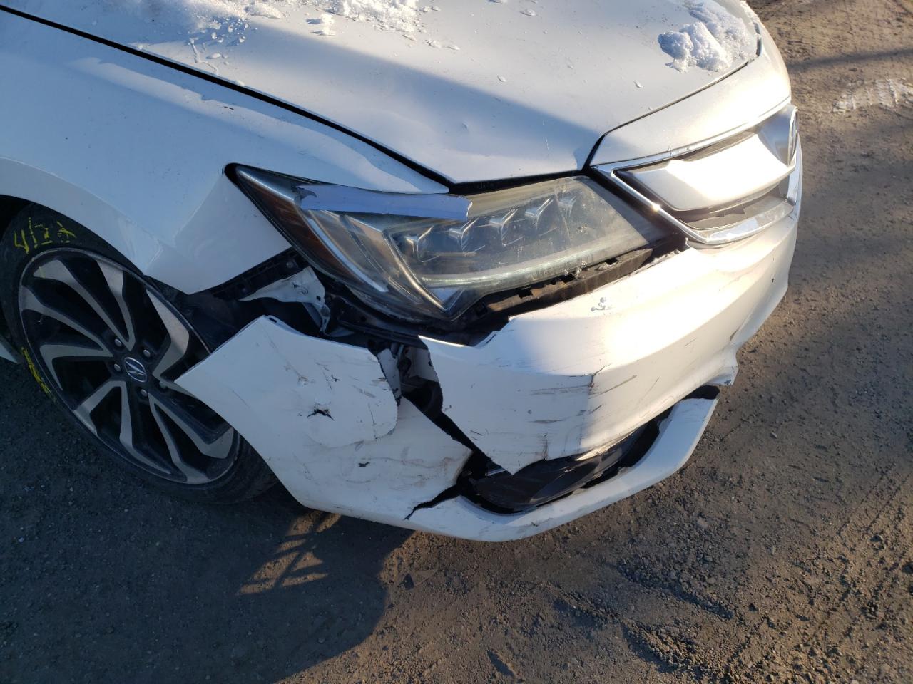 Photo 9 from auction – 2016 ACURA ILX PREMIU with VIN 19UDE2F87GA014088