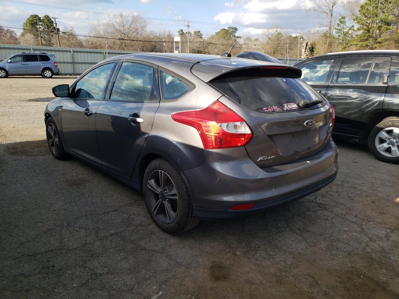 Photo 3 from auction – 2014 FORD FOCUS SE with VIN 1FADP3K21EL432265