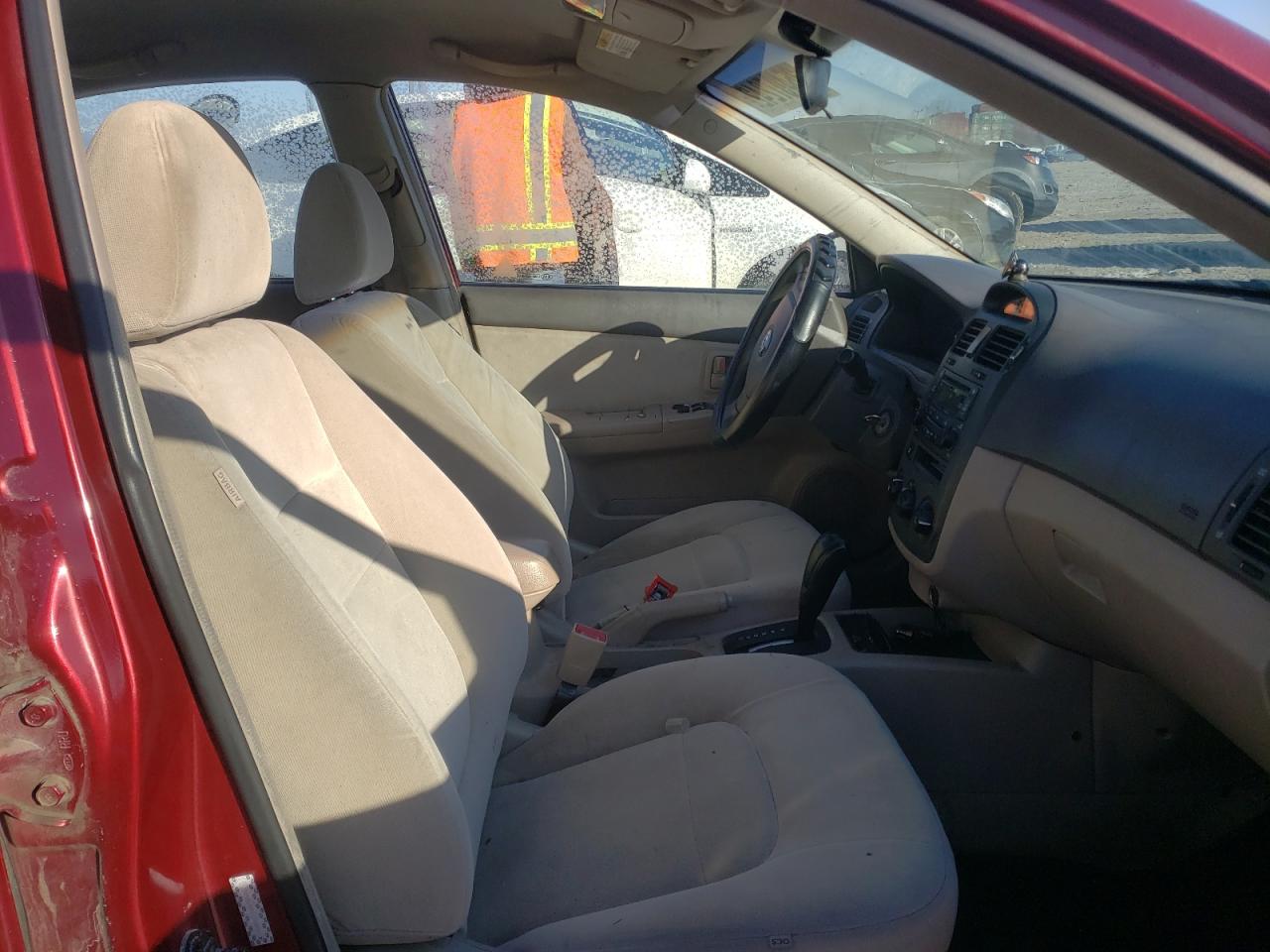 Photo 5 from auction – 2006 KIA SPECTRA LX with VIN KNAFE121965351277