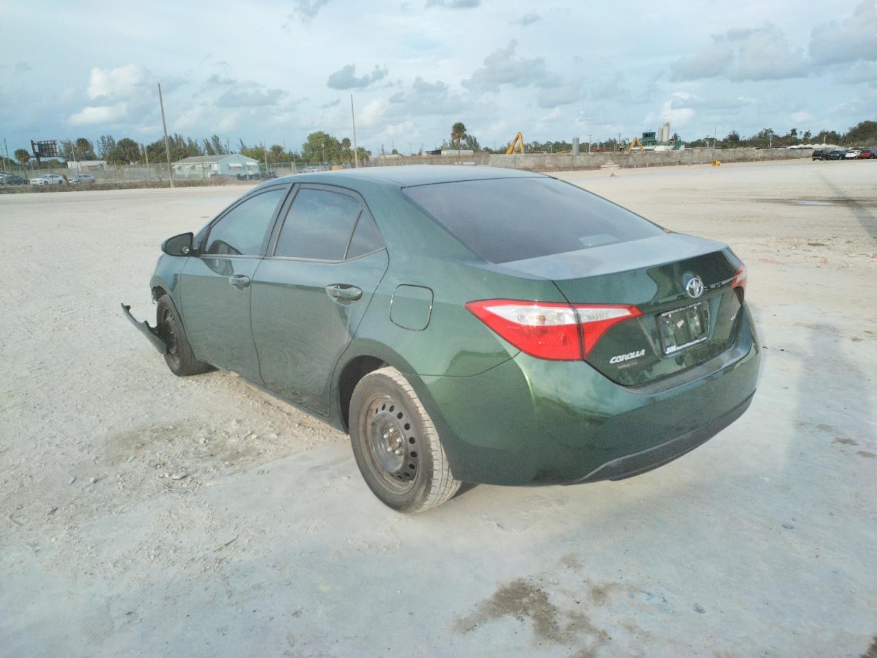 Photo 3 from auction – 2014 TOYOTA COROLLA L with VIN 2T1BURHE9EC050121