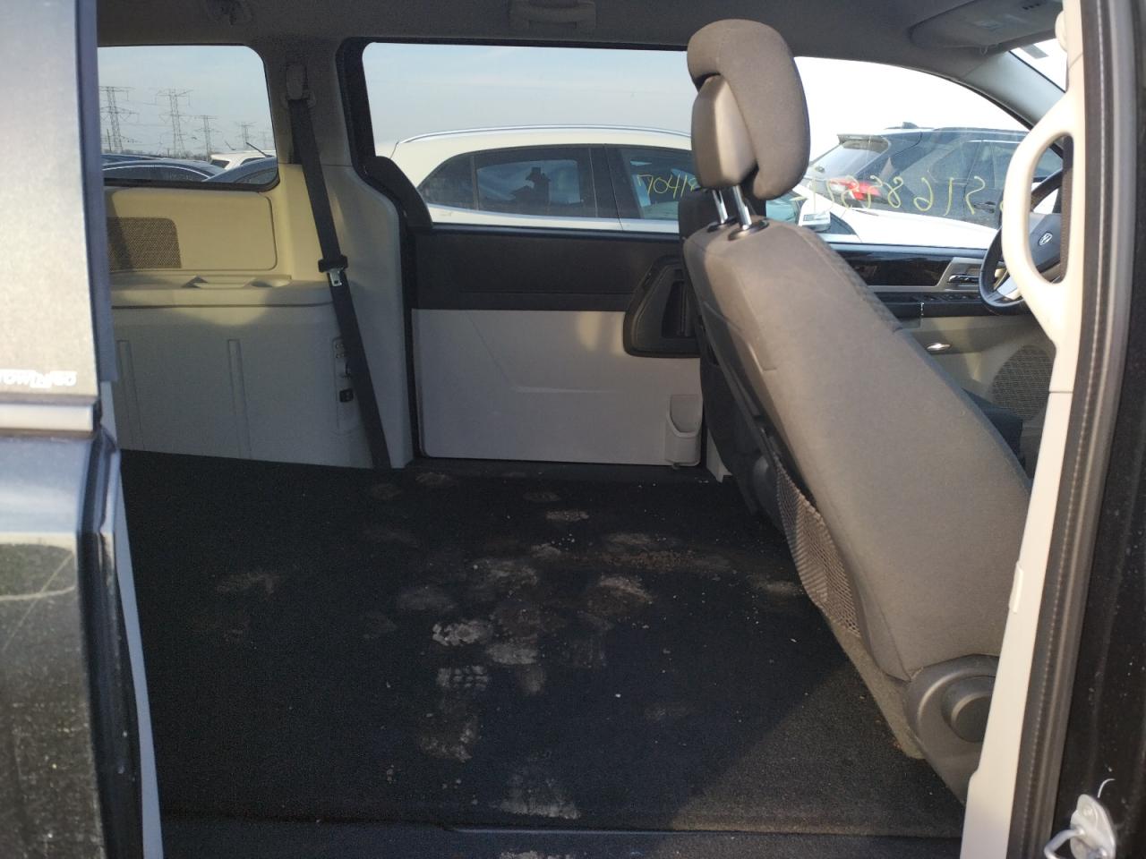 Photo 6 from auction – 2010 DODGE GRAND CARA with VIN 2D4RN6DXXAR440465