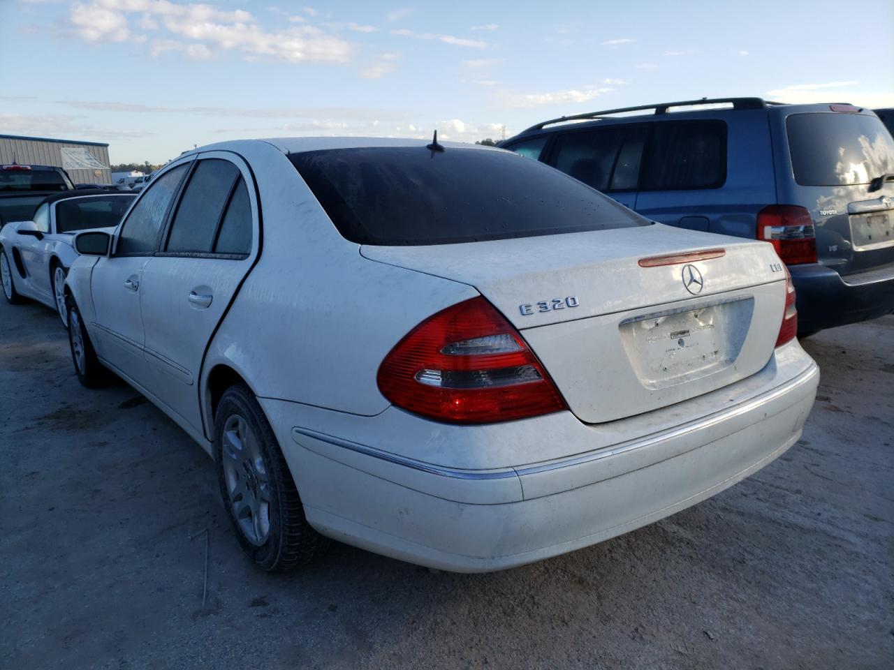 Photo 3 from auction – 2006 MERCEDES-BENZ E 320 CDI with VIN WDBUF26J06A863877