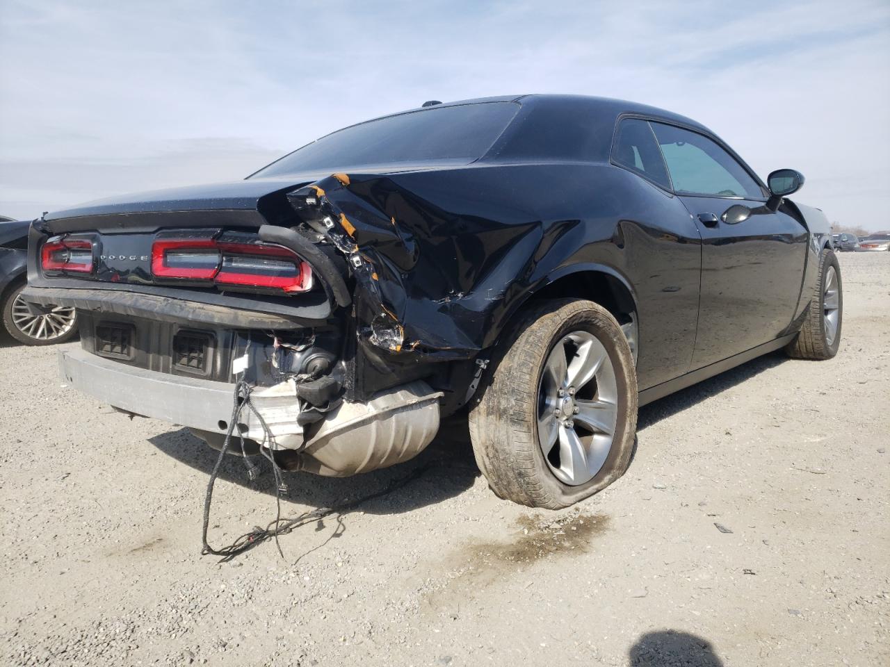 Photo 4 from auction – 2015 DODGE CHALLENGER with VIN 2C3CDZAG5FH706391