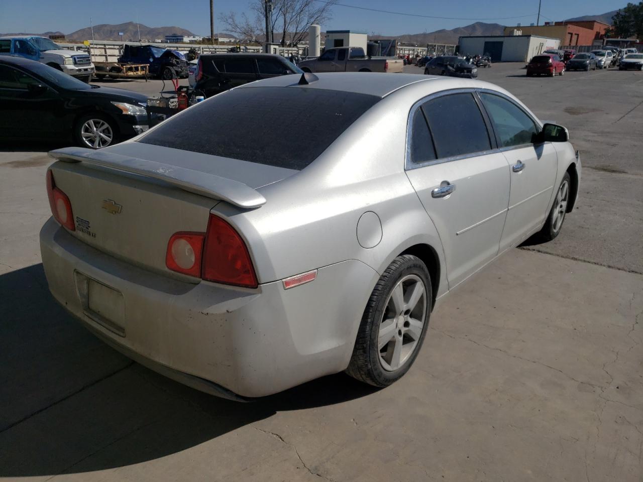 Photo 4 from auction – 2012 CHEVROLET MALIBU 2LT with VIN 1G1ZD5E0XCF302617