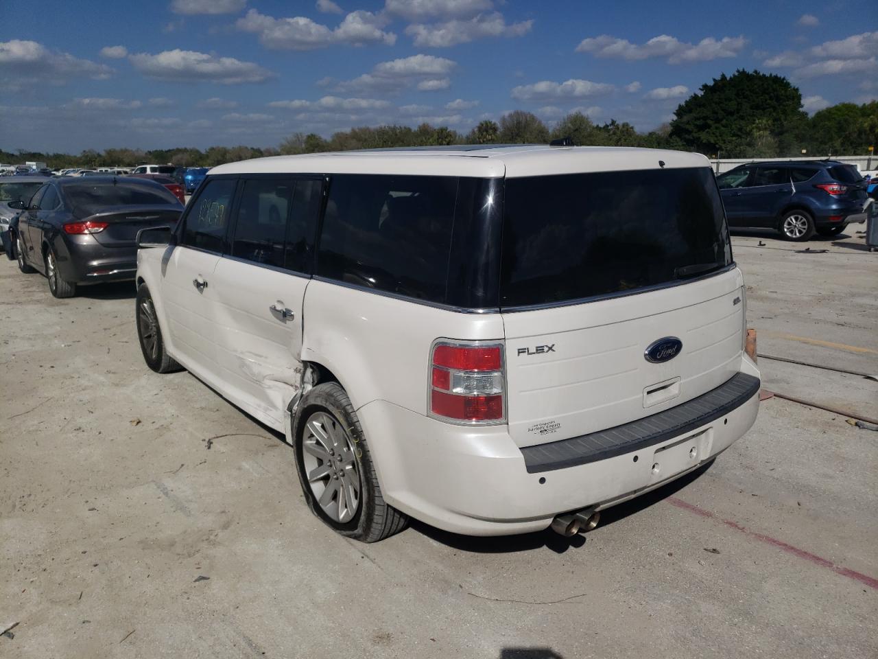 Photo 3 from auction – 2009 FORD FLEX with VIN 2FMDK52CX9BA14883