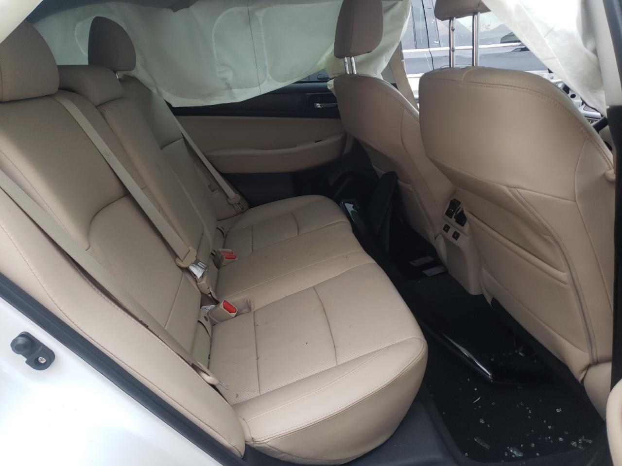 Снимка 6 от търг – 2017 SUBARU OUTBACK 2. с VIN 4S4BSANC2H3300561