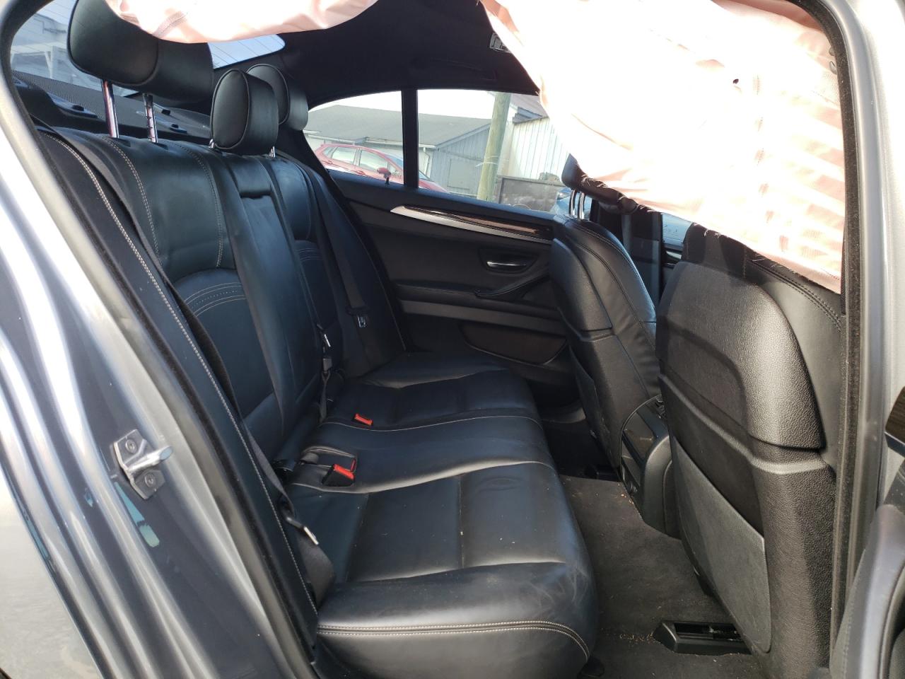 Photo 6 from auction – 2015 BMW 535 D with VIN WBAXA5C55FD691573