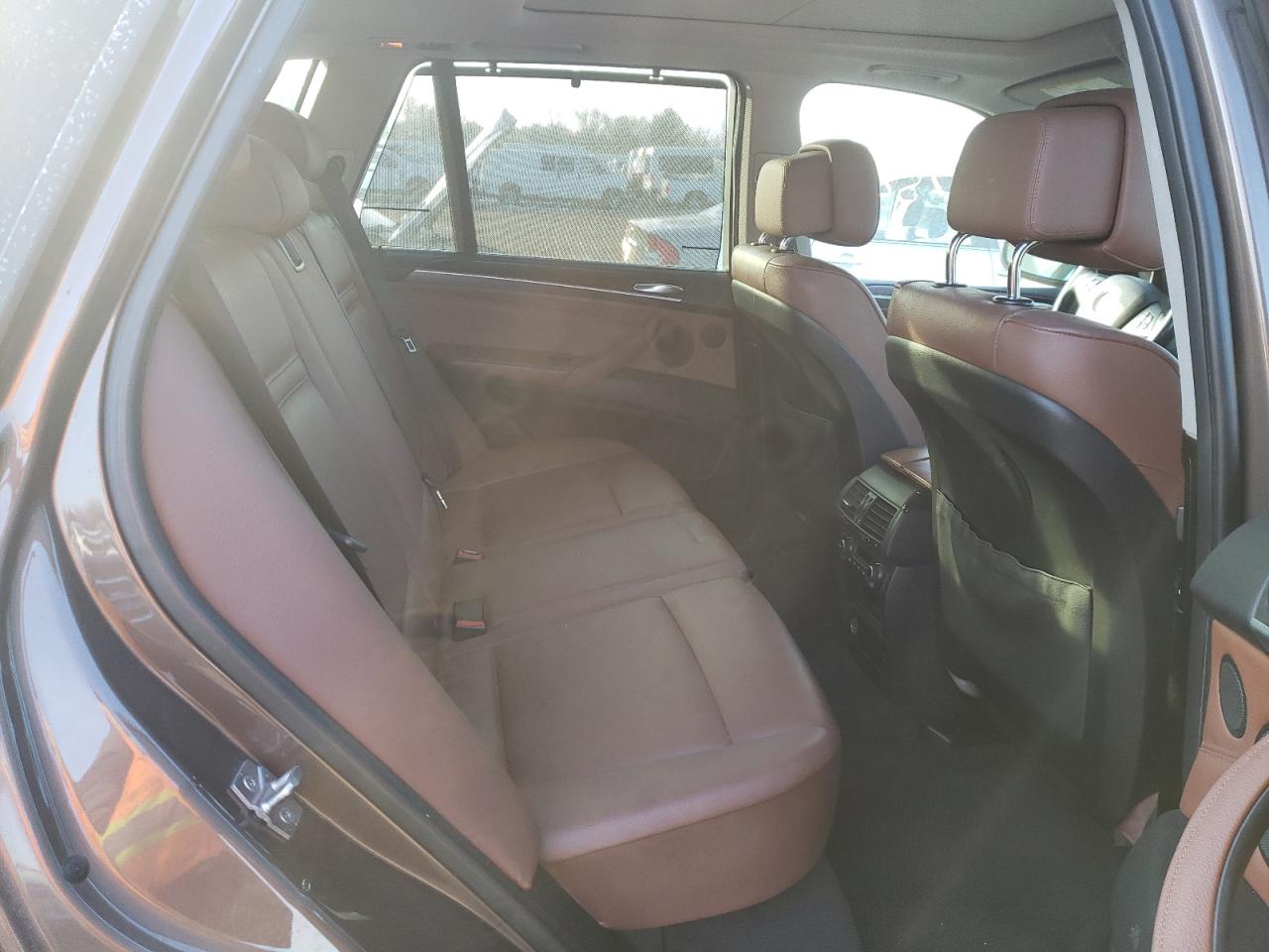 Photo 6 from auction – 2012 BMW X5 XDRIVE3 with VIN 5UXZV4C59CL766527
