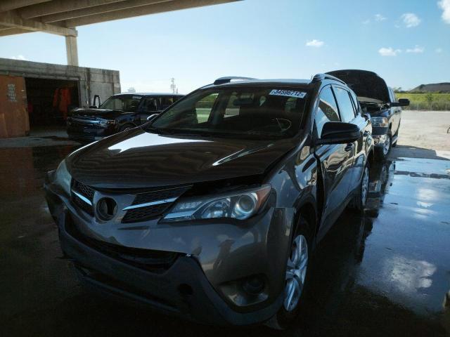 Photo 2 from auction – 2015 TOYOTA RAV4 LE with VIN JTMZFREV2FD055727