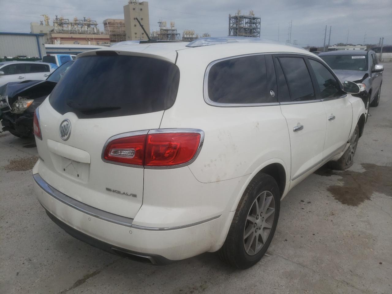 Photo 4 from auction – 2015 BUICK ENCLAVE with VIN 5GAKRBKD2FJ133535