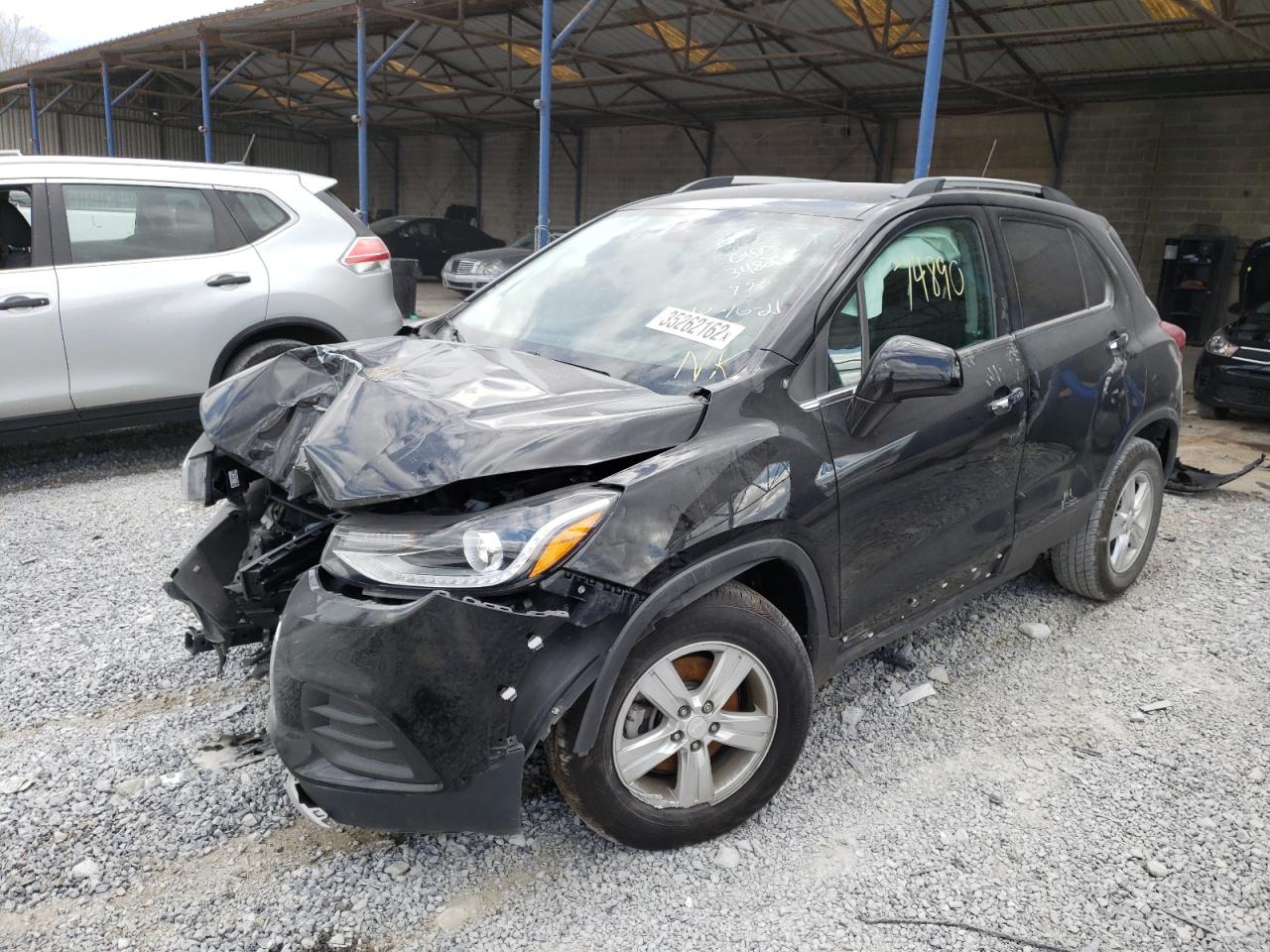 Photo 2 from auction – 2018 CHEVROLET TRAX 1LT with VIN 3GNCJLSB0JL333482