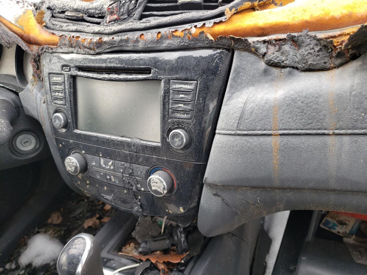 Photo 9 from auction – 2018 NISSAN ROGUE S with VIN KNMAT2MT3JP604663