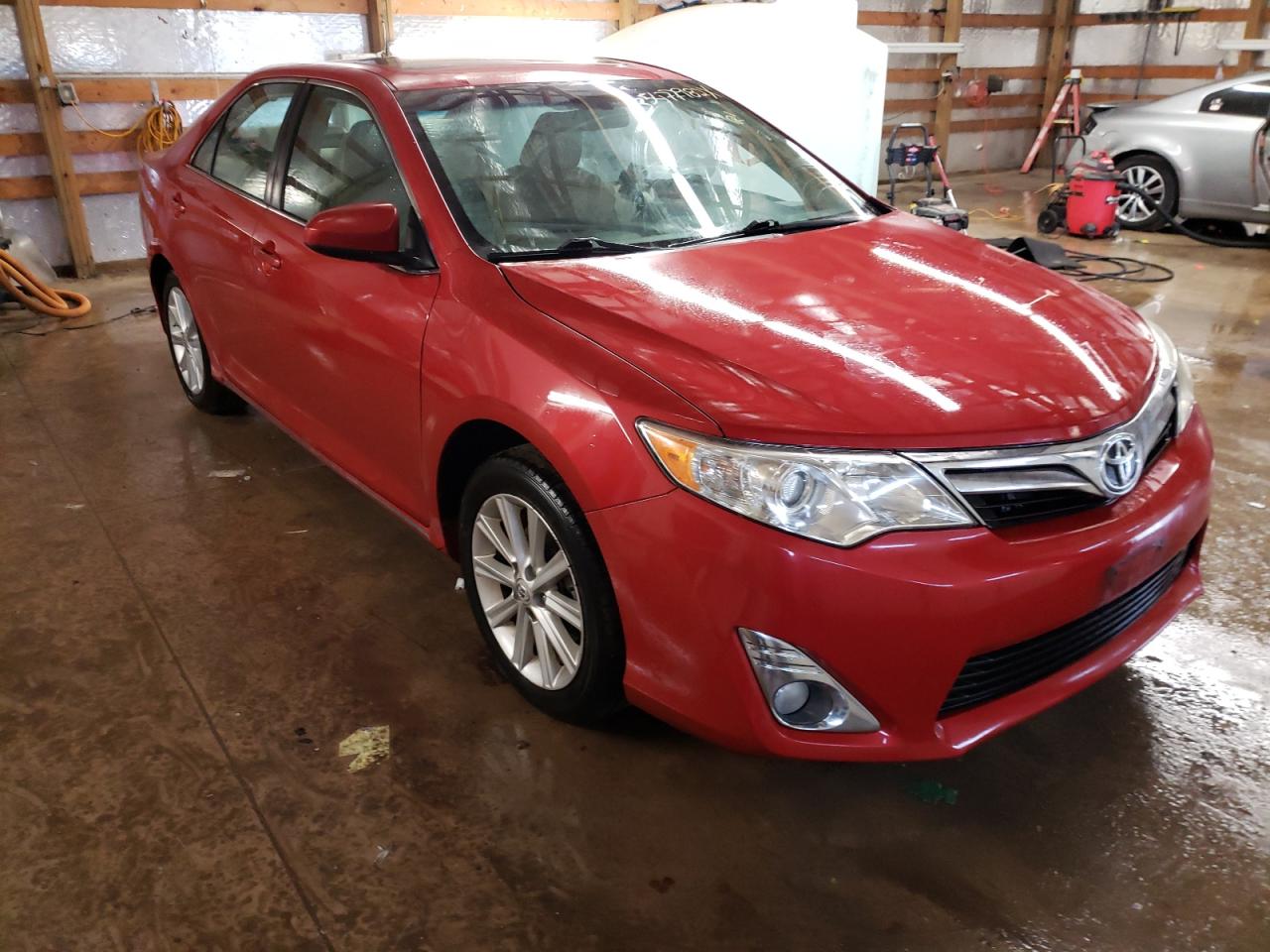 TOYOTA CAMRY BASE 2012 with VIN 4T1BF1FK8CU550402 - Photo from auction