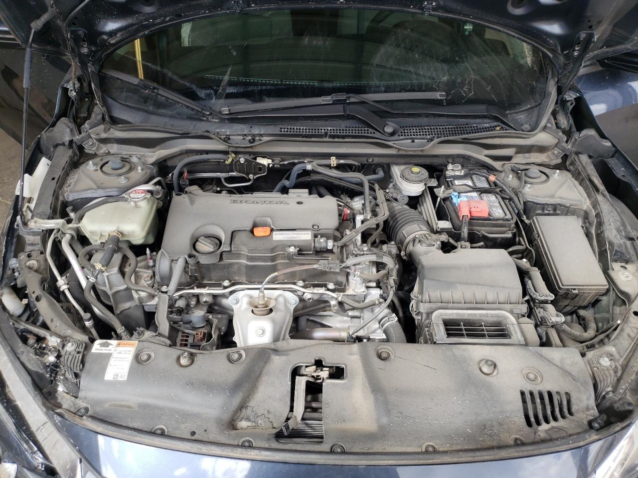 Photo 7 from auction – 2017 HONDA CIVIC LX with VIN 19XFC2F51HE056113