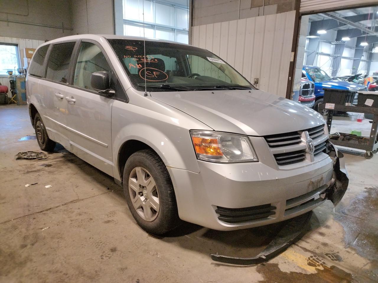 DODGE GRAND CARA 2010 with VIN 2D4RN4DE6AR291619 - Photo from auction