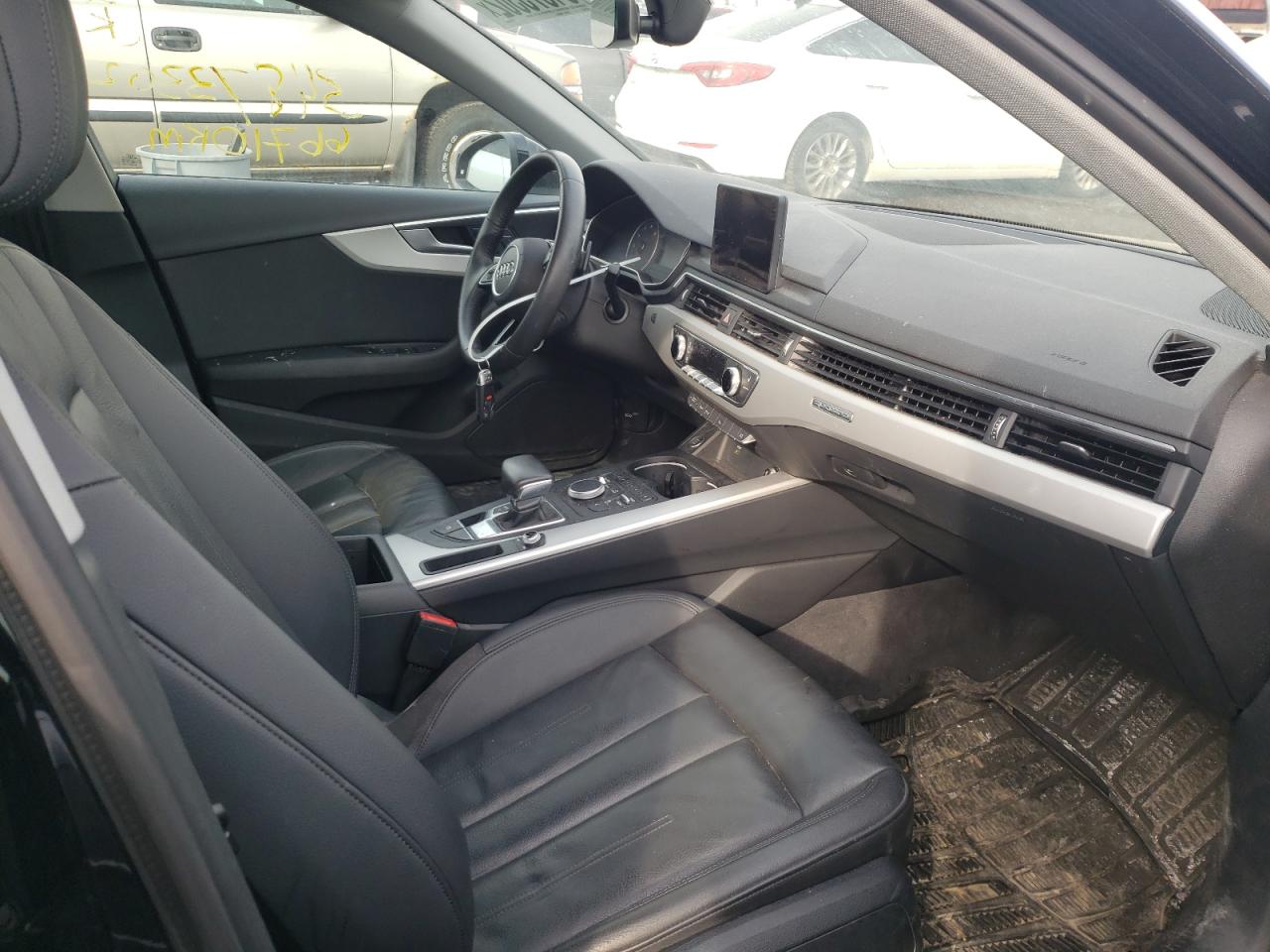 Photo 5 from auction – 2019 AUDI A4 KOMFORT with VIN WAUANAF46KA054404