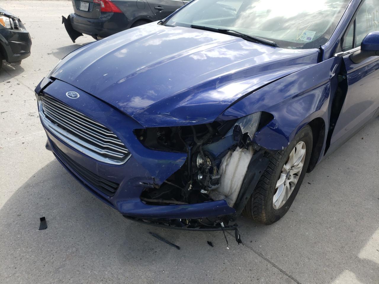Photo 9 from auction – 2015 FORD FUSION S with VIN 3FA6P0G70FR288304