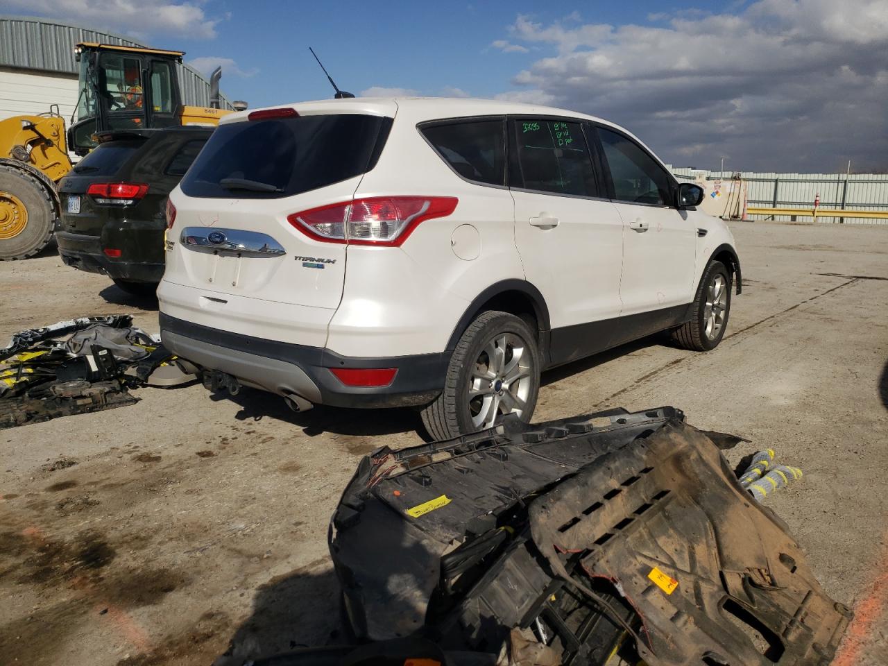 Photo 4 from auction – 2015 FORD ESCAPE TIT with VIN 1FMCU9J96EUD50019