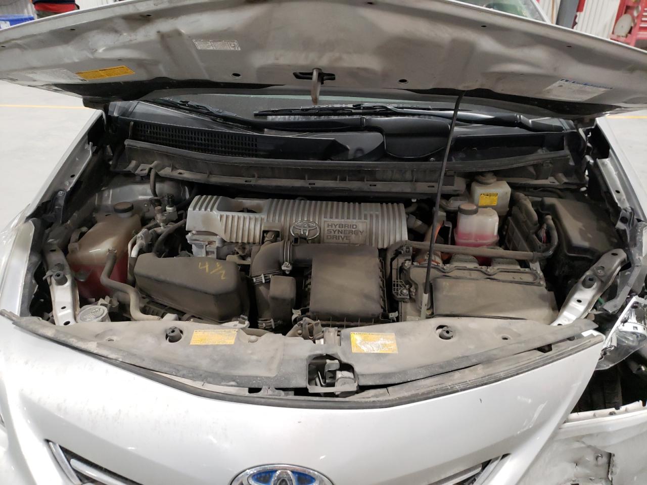 Photo 7 from auction – 2014 TOYOTA PRIUS V with VIN JTDZN3EU2EJ006194