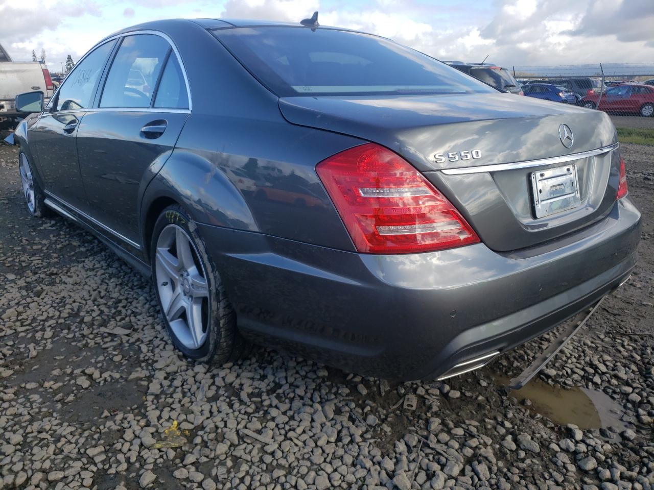 Photo 3 from auction – 2010 MERCEDES-BENZ S 550 with VIN WDDNG7BB2AA327641