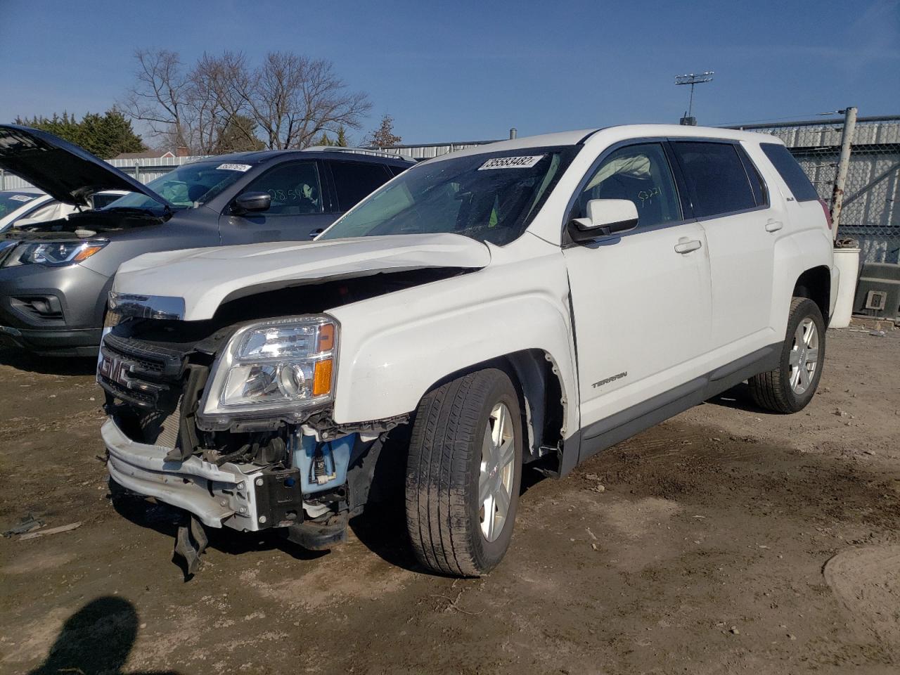Photo 2 from auction – 2016 GMC TERRAIN SL with VIN 2GKALMEK5G6313046