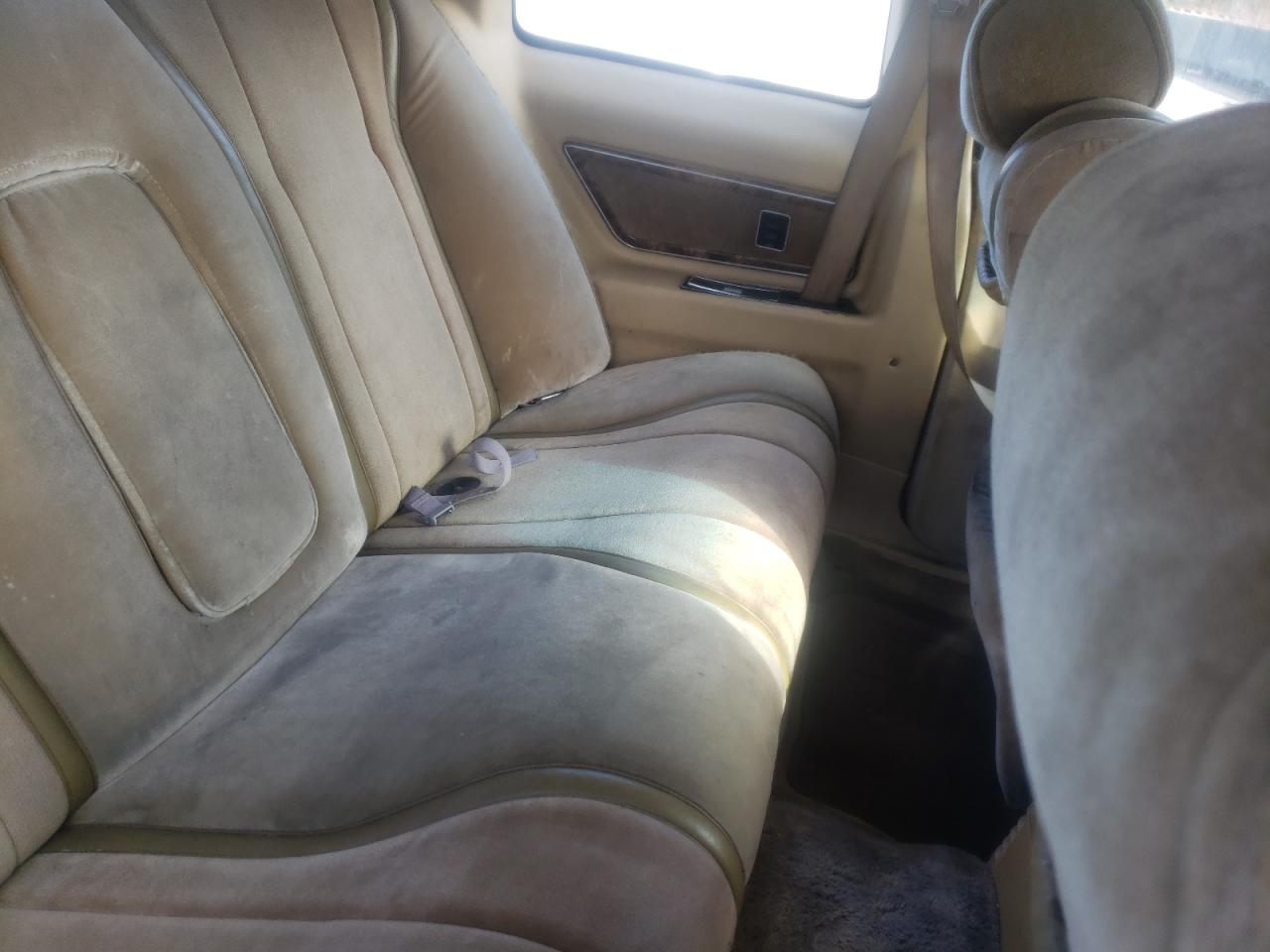 Photo 6 from auction – 1984 LINCOLN MARK VII with VIN 1MRBP98F7EY685959