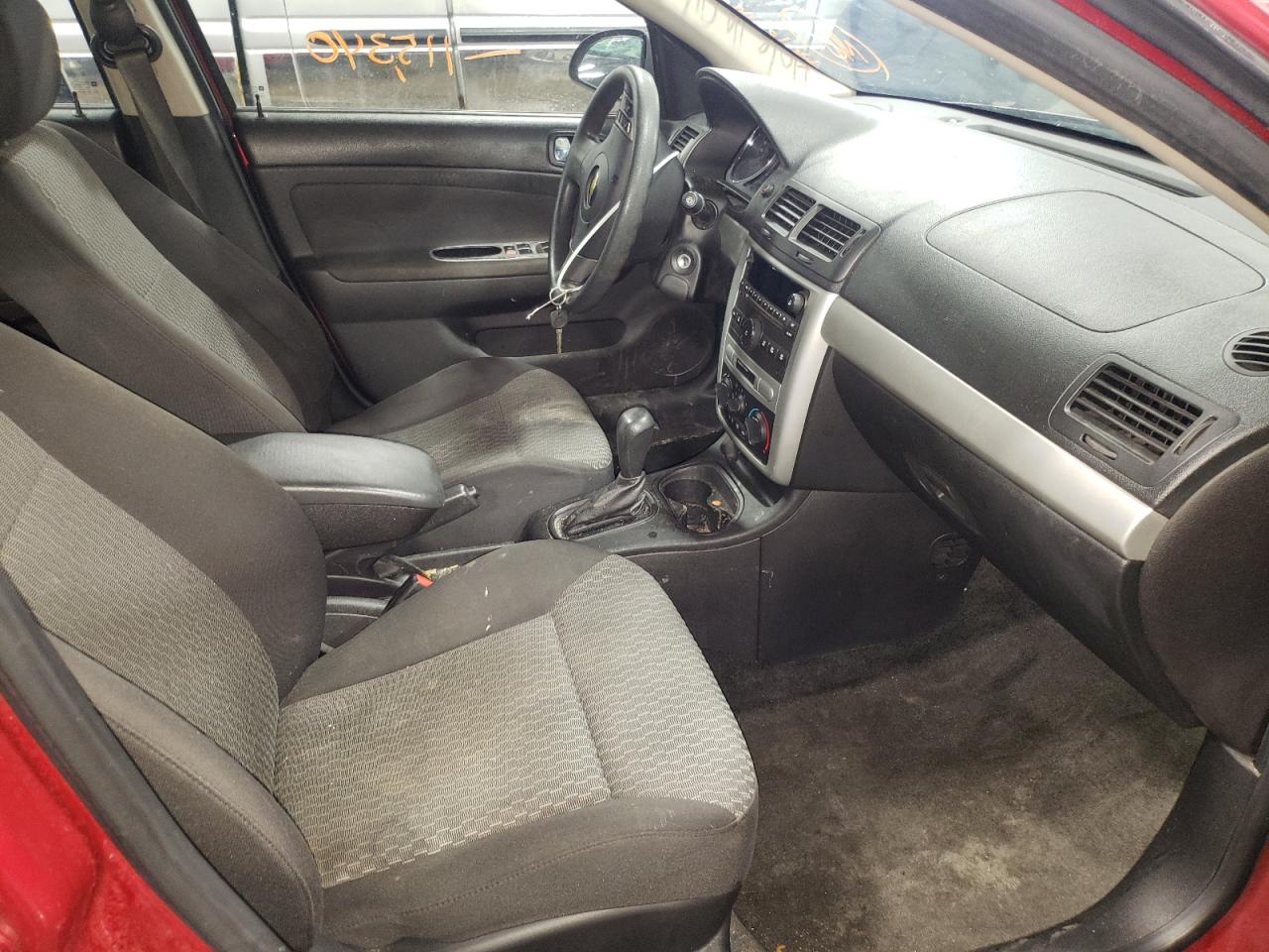 Photo 5 from auction – 2010 CHEVROLET COBALT 1LT with VIN 1G1AD5F57A7158152