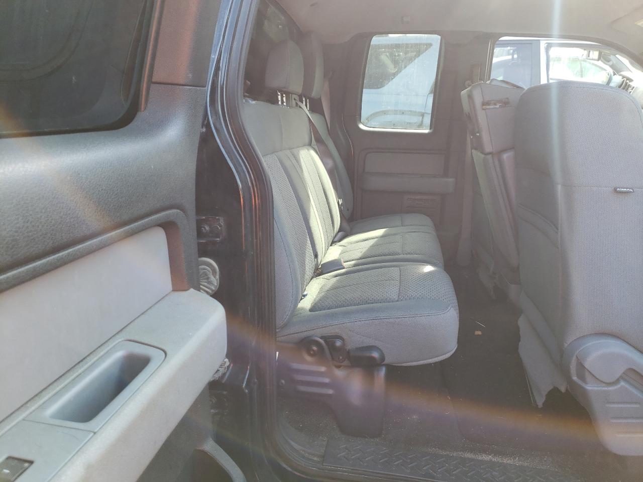 Photo 6 from auction – 2011 FORD 150 with VIN 1FTFX1ET1BFB91250