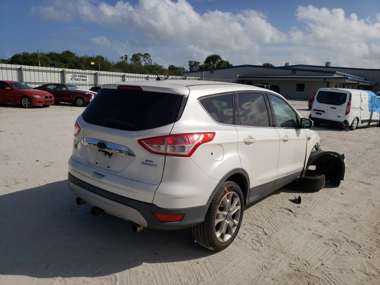 Photo 4 from auction – 2013 FORD ESCAPE SEL with VIN 1FMCU0HX3DUB68695