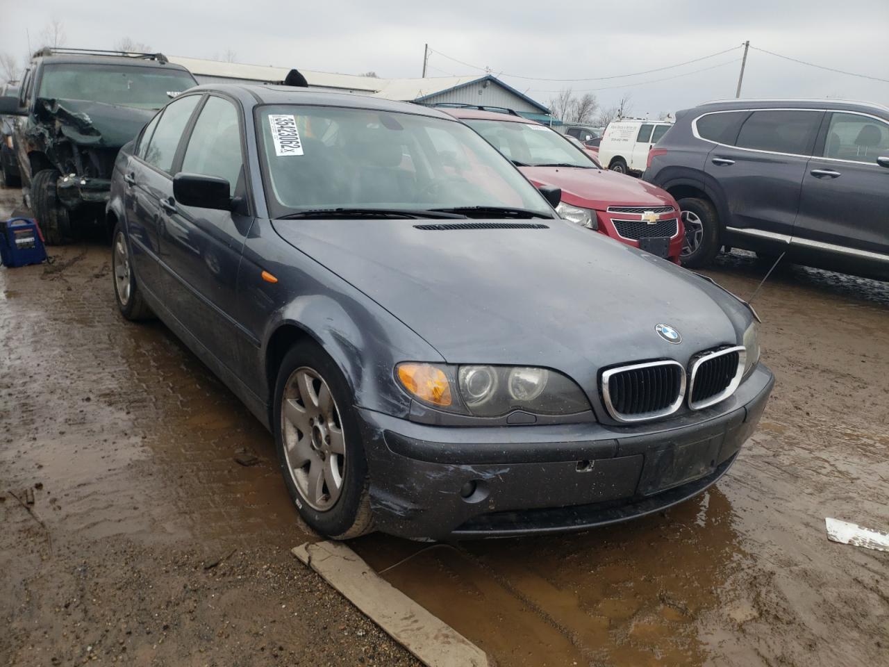 BMW 325 I 2003 with VIN WBAET37413NJ30400 - Photo from auction