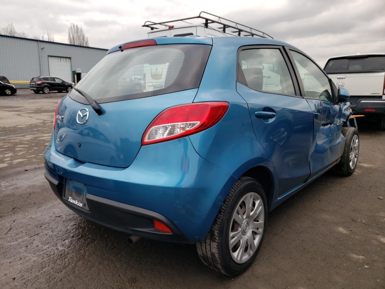 Photo 4 from auction – 2012 MAZDA MAZDA2 with VIN JM1DE1KZ2C0147123