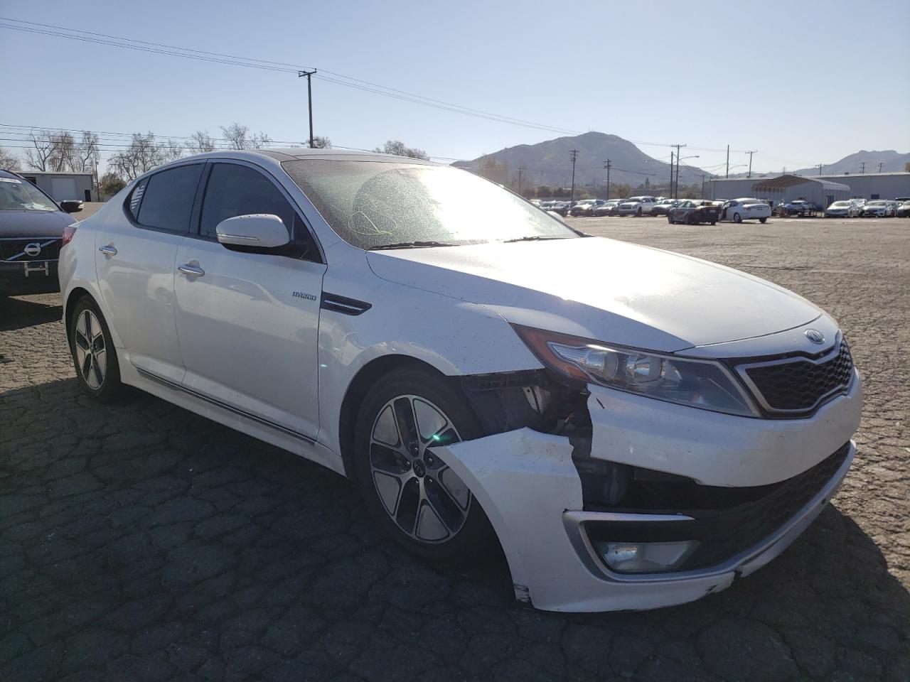 KIA OPTIMA HYB 2013 with VIN KNAGM4AD4D5045380 - Photo from auction