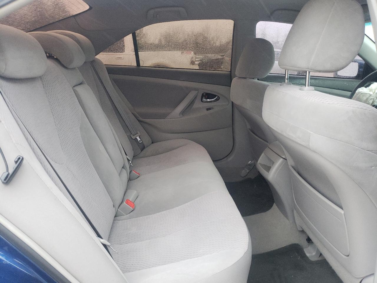 Photo 6 from auction – 2011 TOYOTA CAMRY BASE with VIN 4T4BF3EK8BR087842