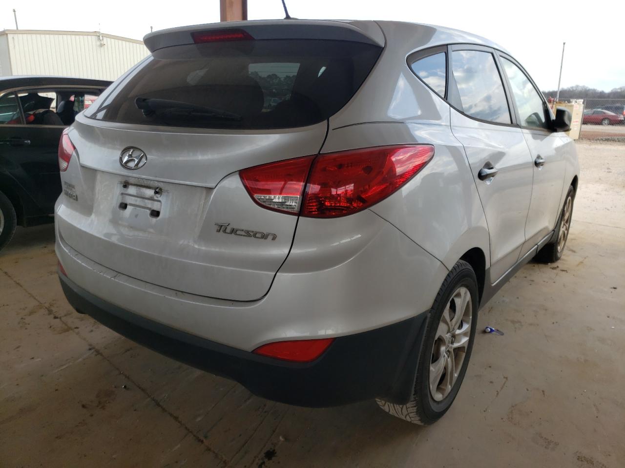 Photo 4 from auction – 2012 HYUNDAI TUCSON GL with VIN KM8JT3AB3CU401726