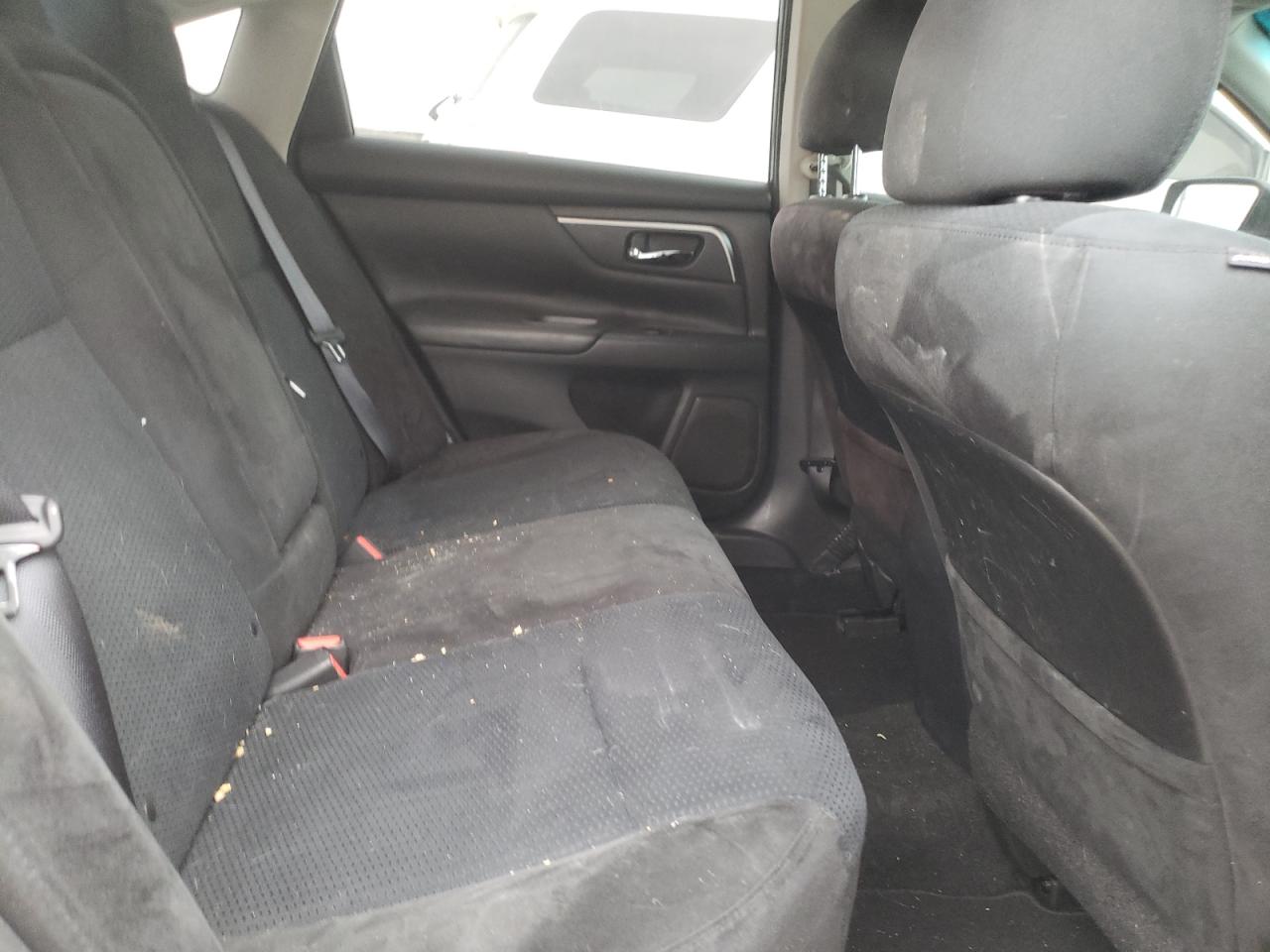 Photo 6 from auction – 2015 NISSAN ALTIMA 2.5 with VIN 1N4AL3APXFC586552