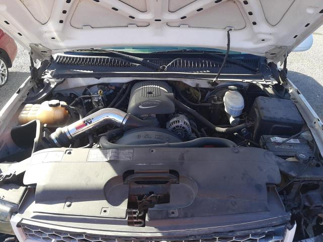 Photo 2 from auction – 2004 CHEVROLET SILVERADO with VIN 2GCEC19VX41144781