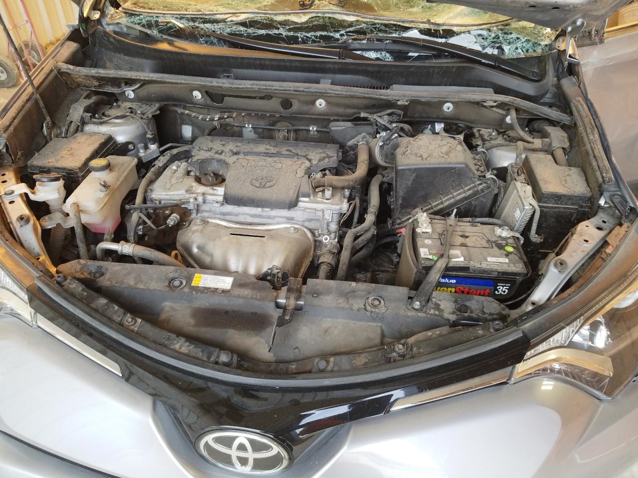 Photo 7 from auction – 2018 TOYOTA RAV4 LE with VIN 2T3BFREV2JW701605