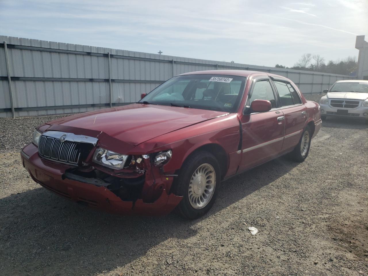 Photo 2 from auction – 2001 MERCURY GRAND MARQ with VIN 2MEFM75W11X683557