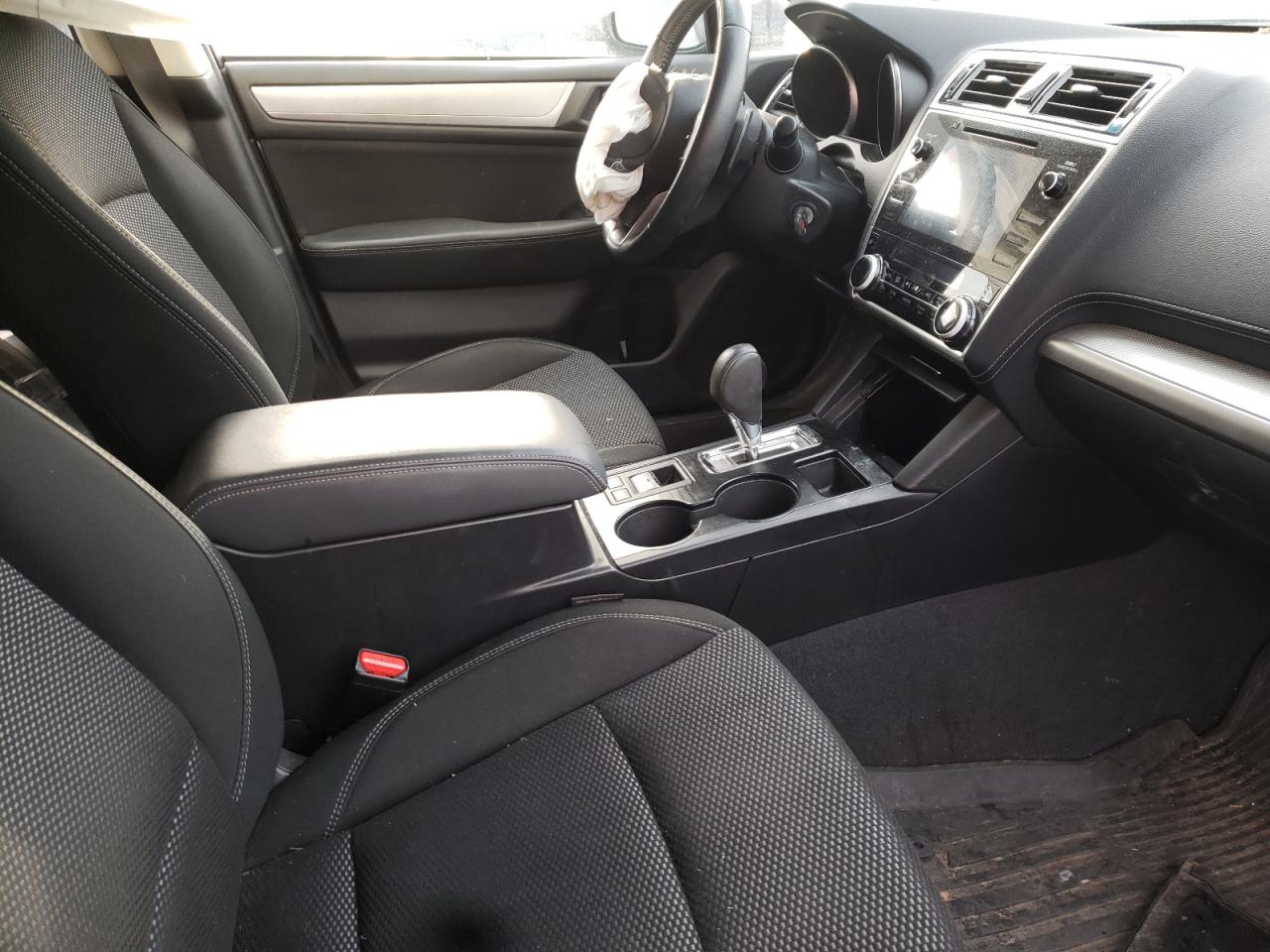 Photo 5 from auction – 2019 SUBARU OUTBACK 2. with VIN 4S4BSAHC0K3250195
