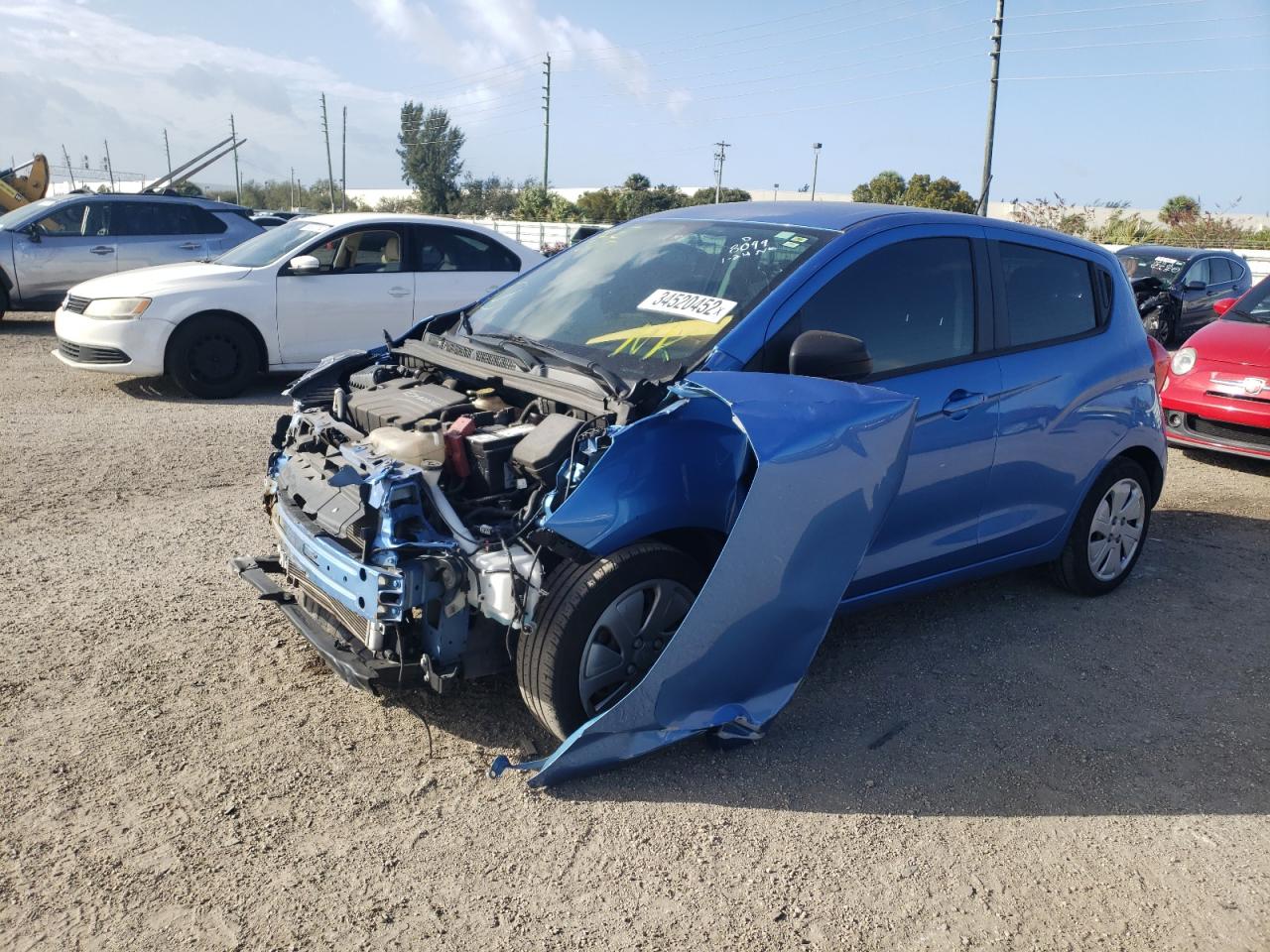 Foto 2 de la subasta – 2016 CHEVROLET SPARK LS con VIN KL8CB6SA5GC598099